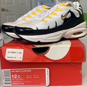 Kids Nike Air Max - size 12 - super light